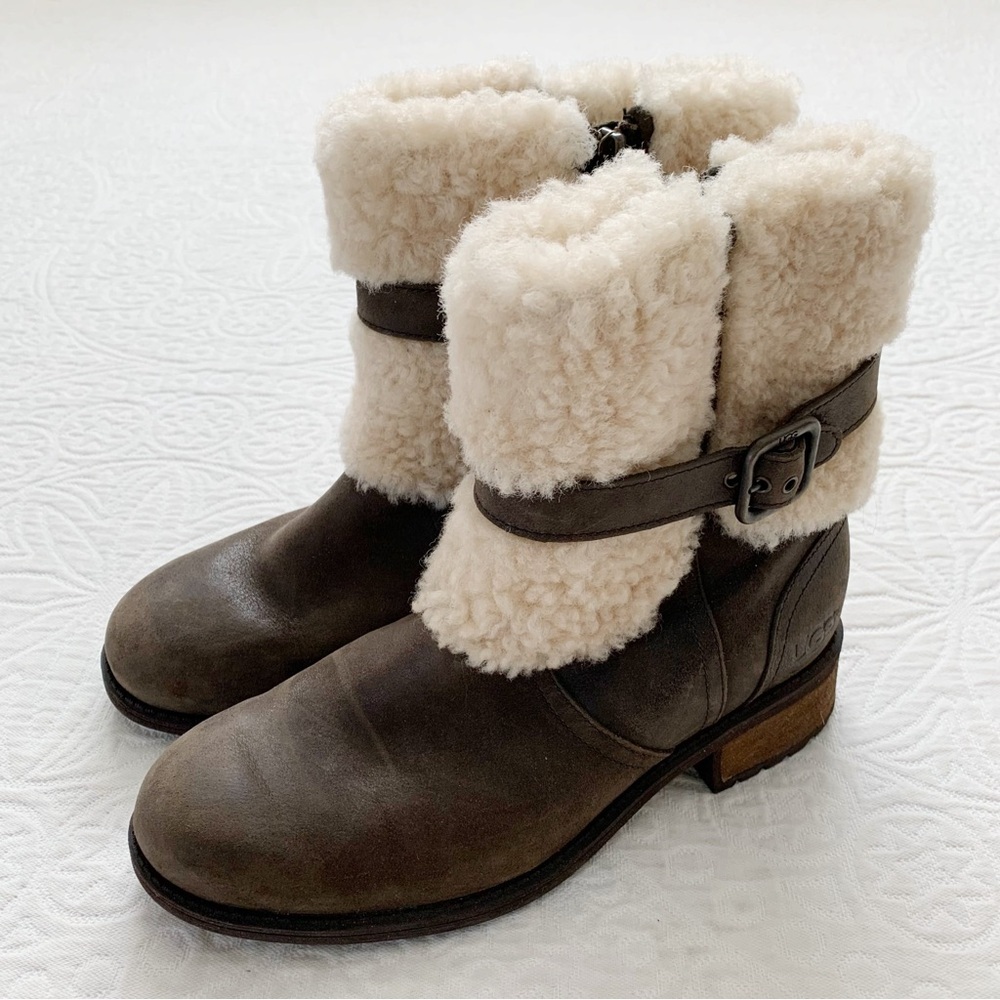 UGG‎ Women's Blayre II Leather and Sheepskin Boots